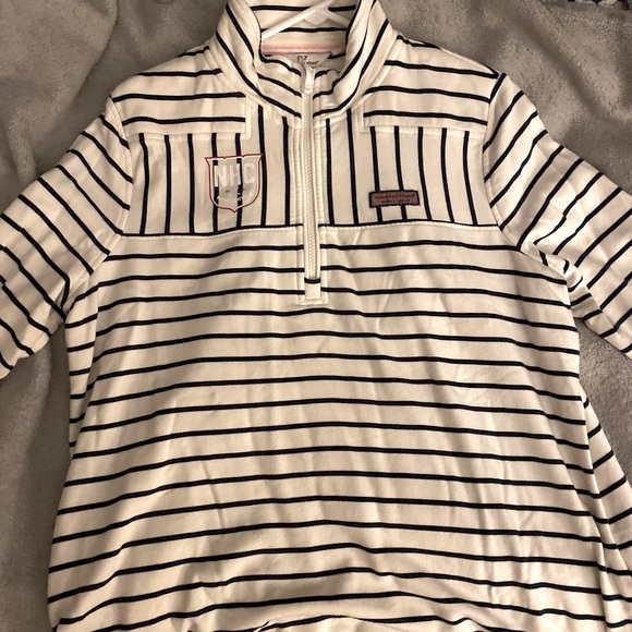 VINEYARD VINES X BARSTOOL SPORTS - Nardini Hockey Club quarter zip - Picture 1 of 5